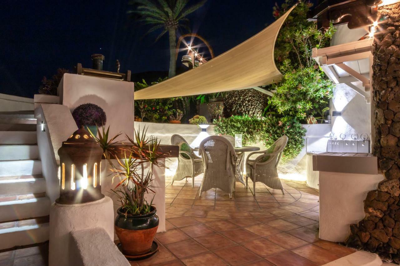 Deluxe Designer Historic Villa Via Lactea, Panoramic Sea Views, Own Private Heated Pool And Subtropical Garden La Asomada  Eksteriør billede